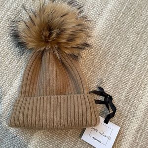 Linda Richards camel wool hat with fur pompon
